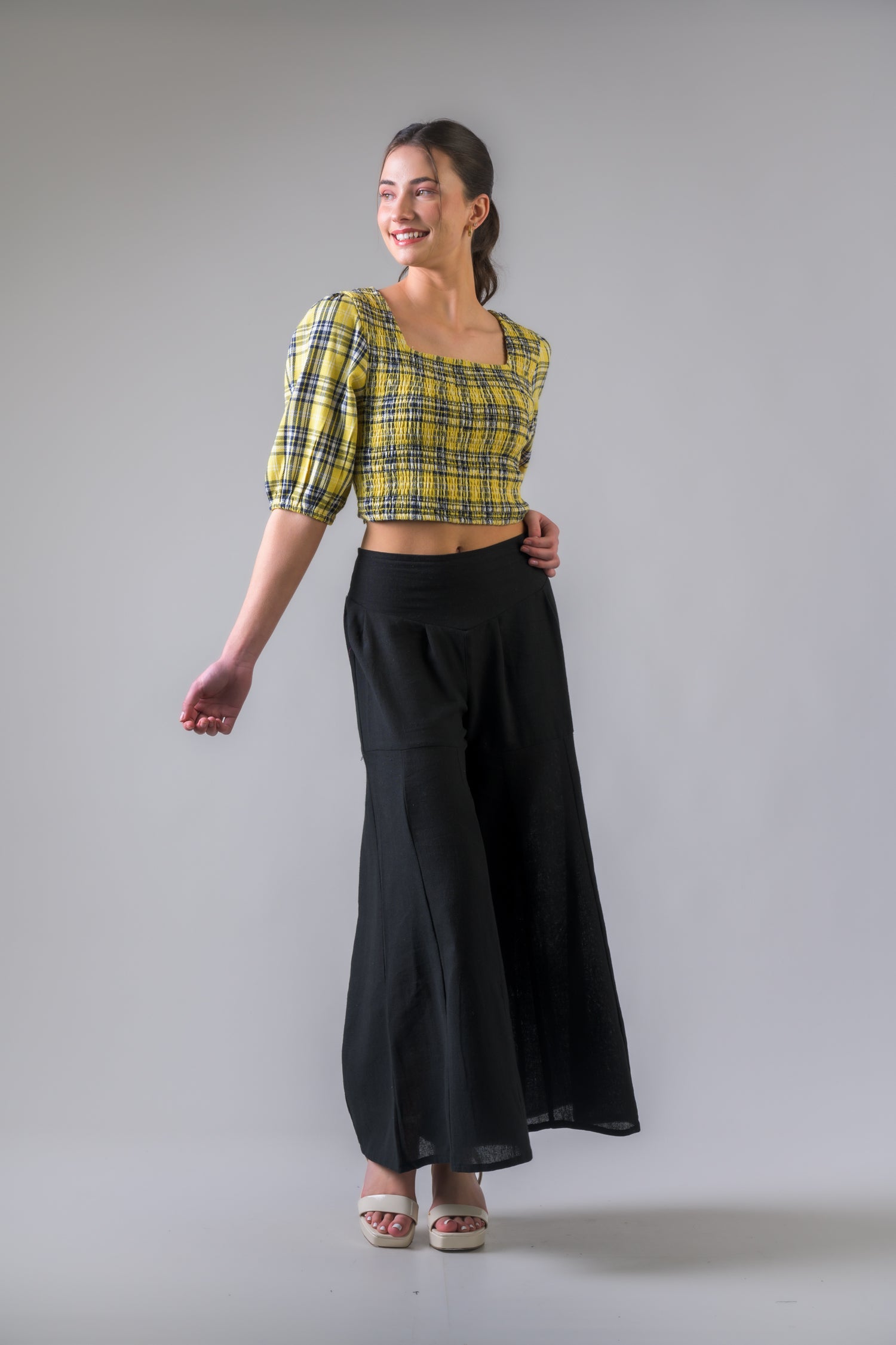 Ginger Smocked Top - Yellow