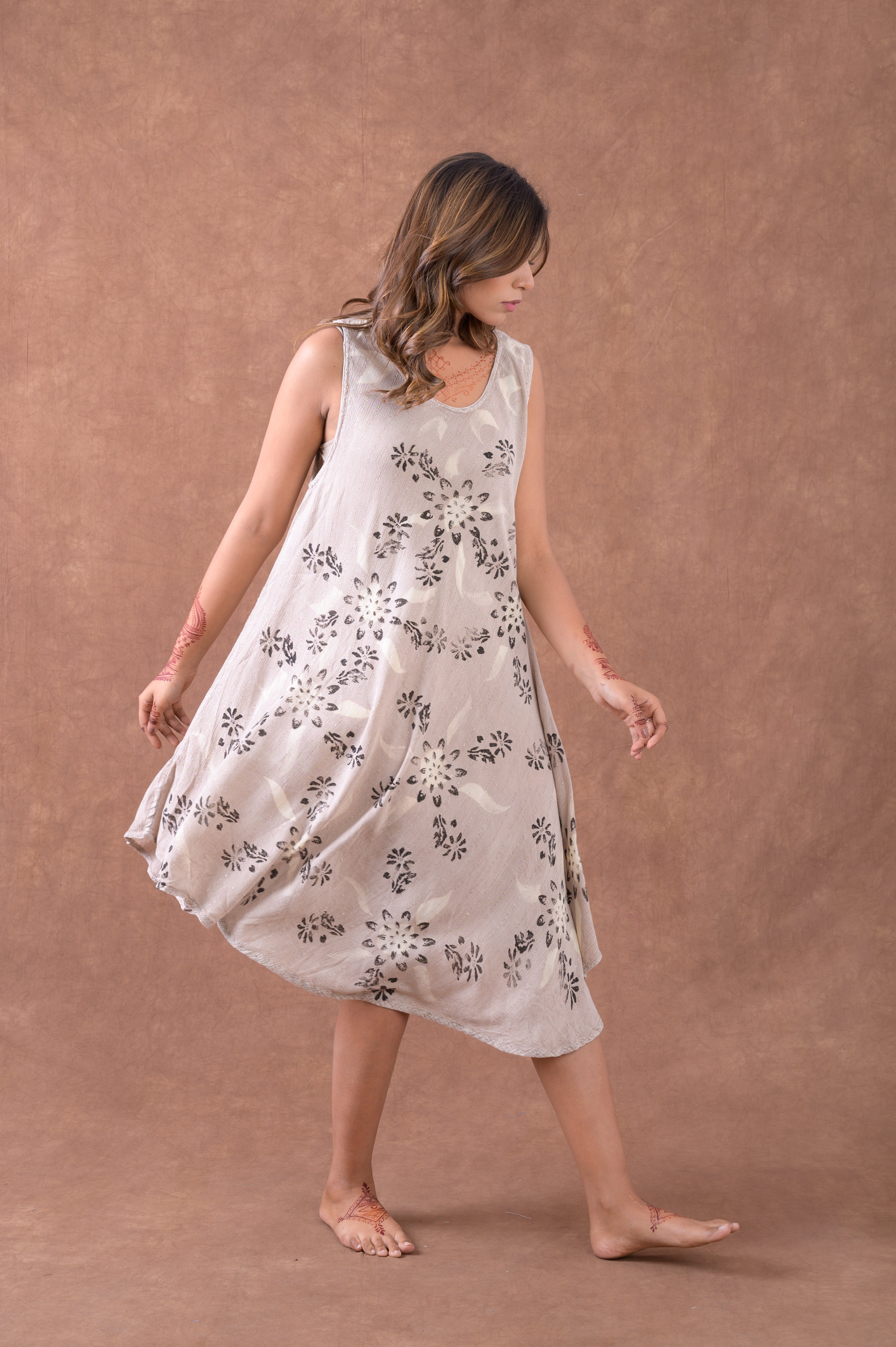 Flowers on Heather Sleeveless Print Dress