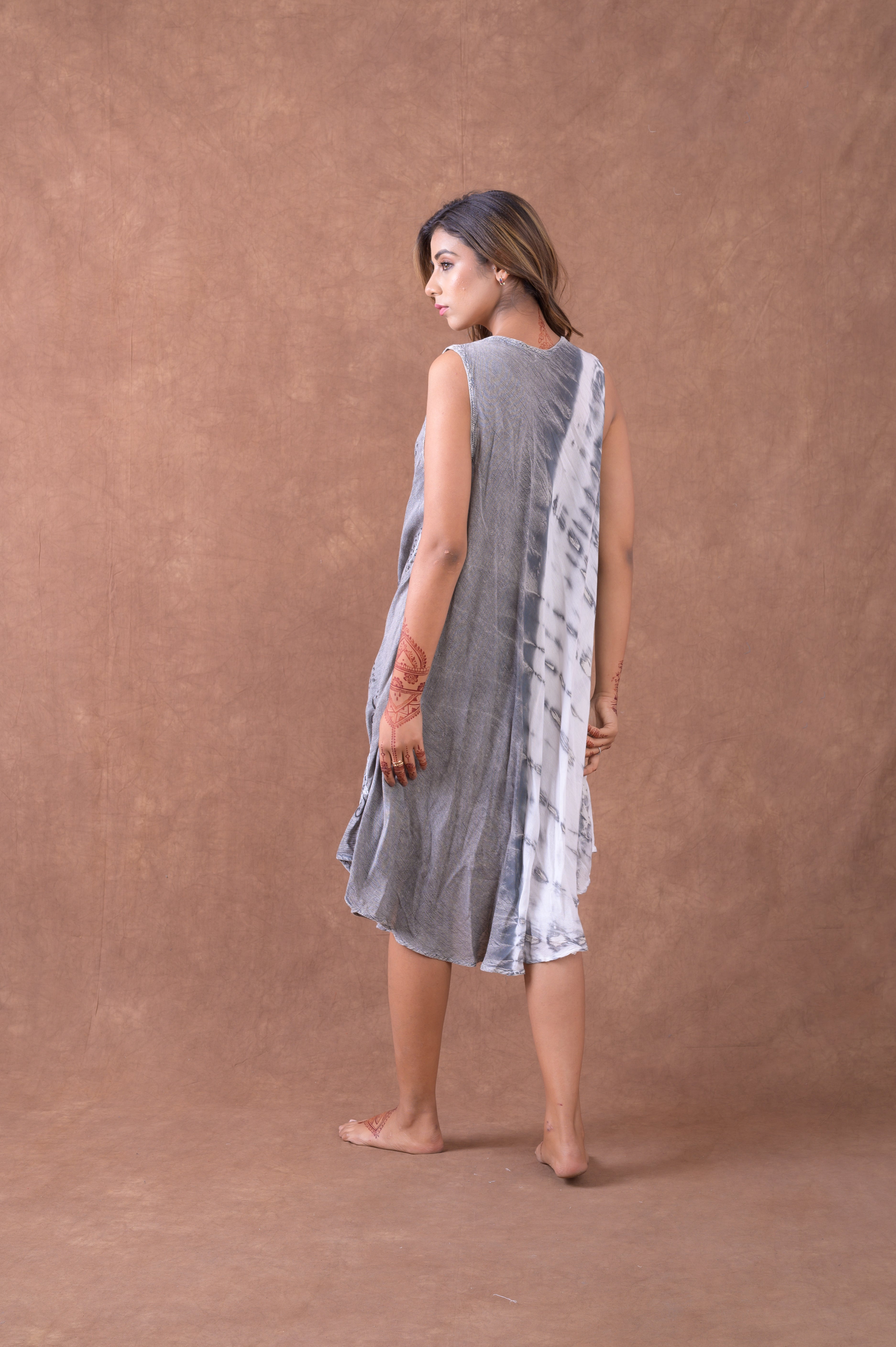 Rhea Dual-Tone Sleeveless Print Dress