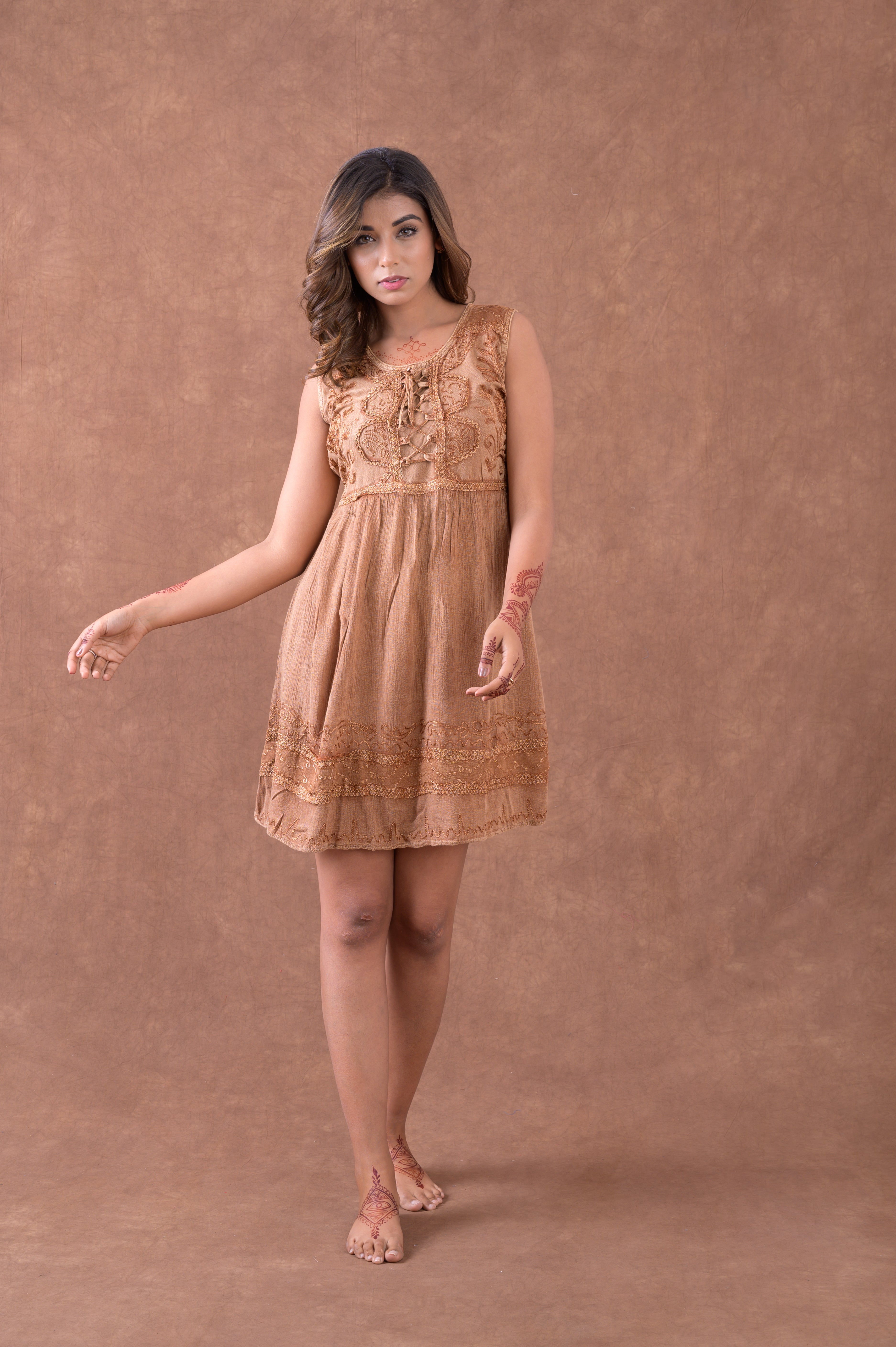 Rhea Short Sleeveless Laced Dress