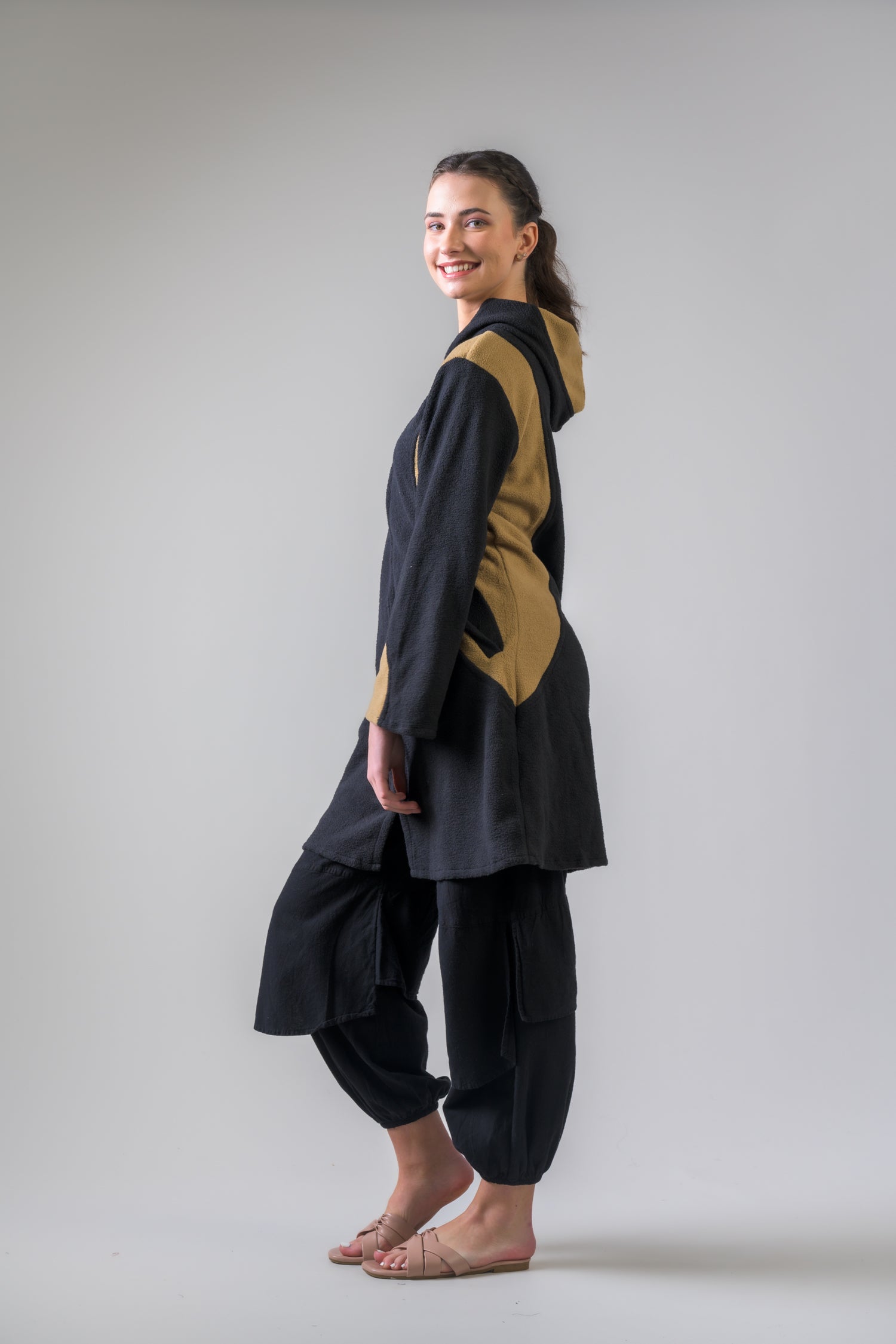 Fleecy Pocket Jacket - Black