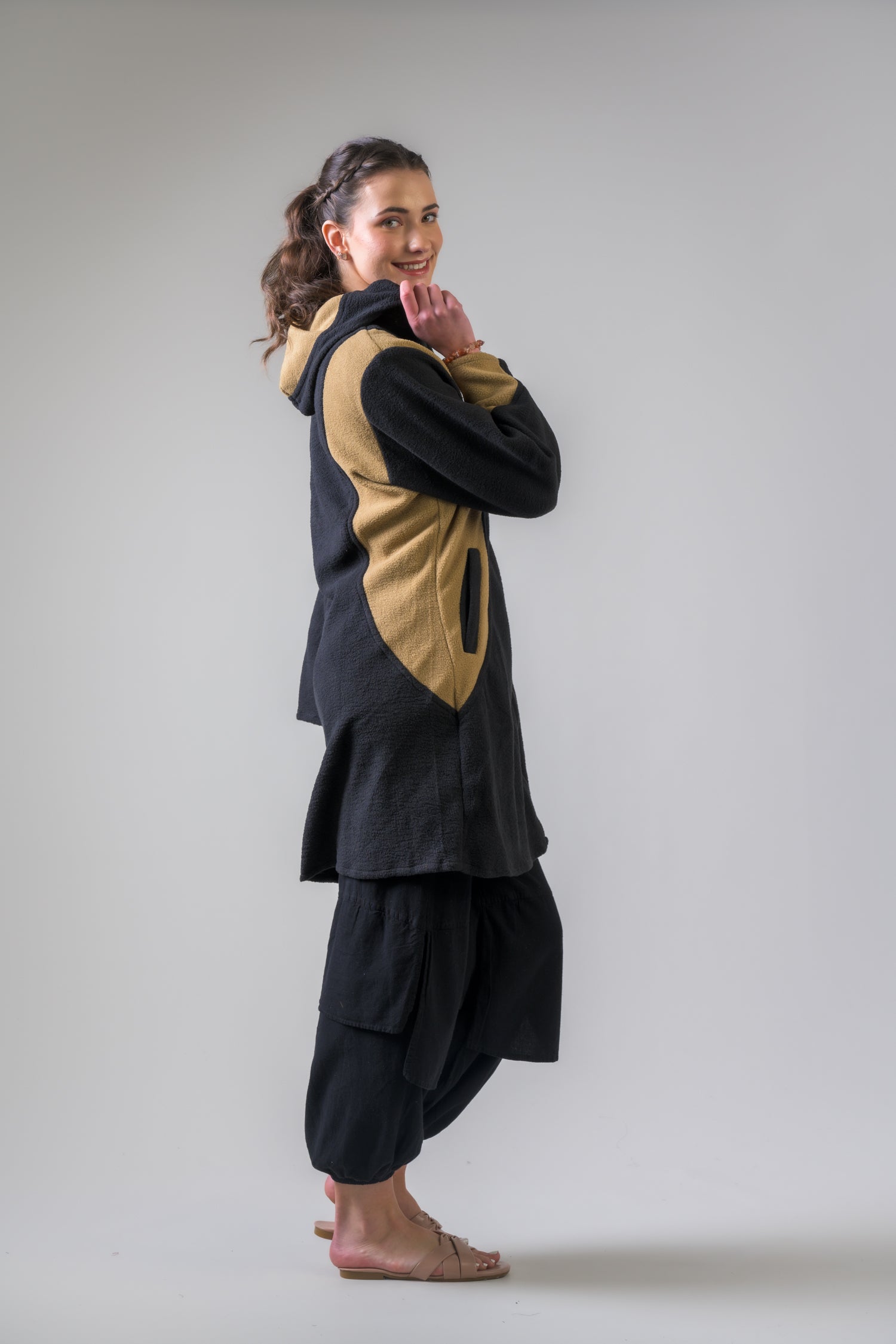 Fleecy Pocket Jacket - Black