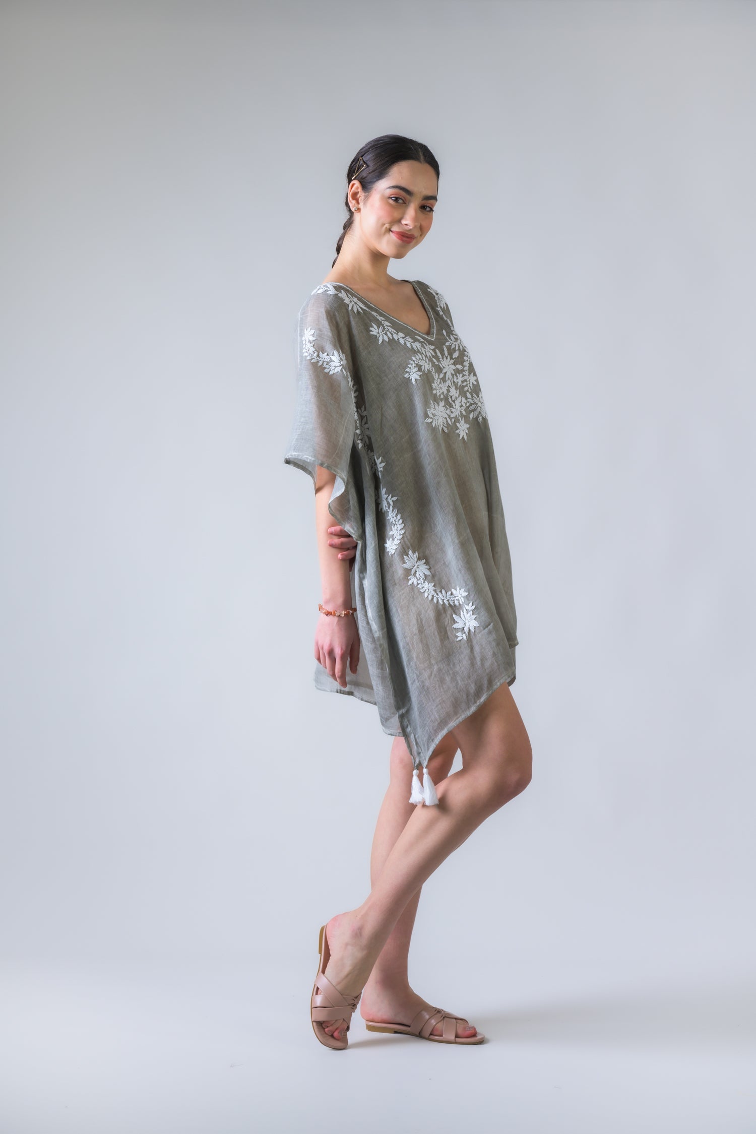 Laurels Embroidered Short Kaftan - Grey