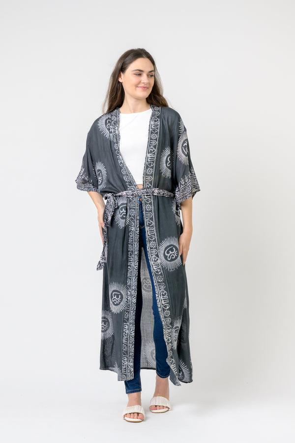 Short Sleeve Om Kimono