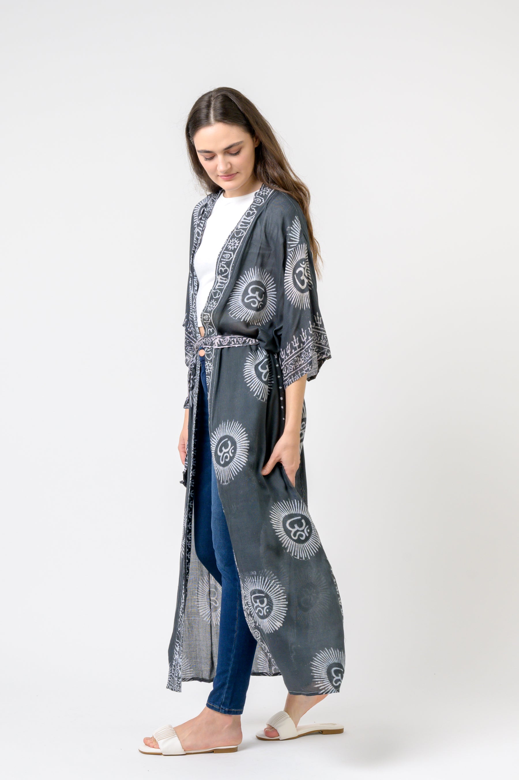 Short Sleeve Om Kimono