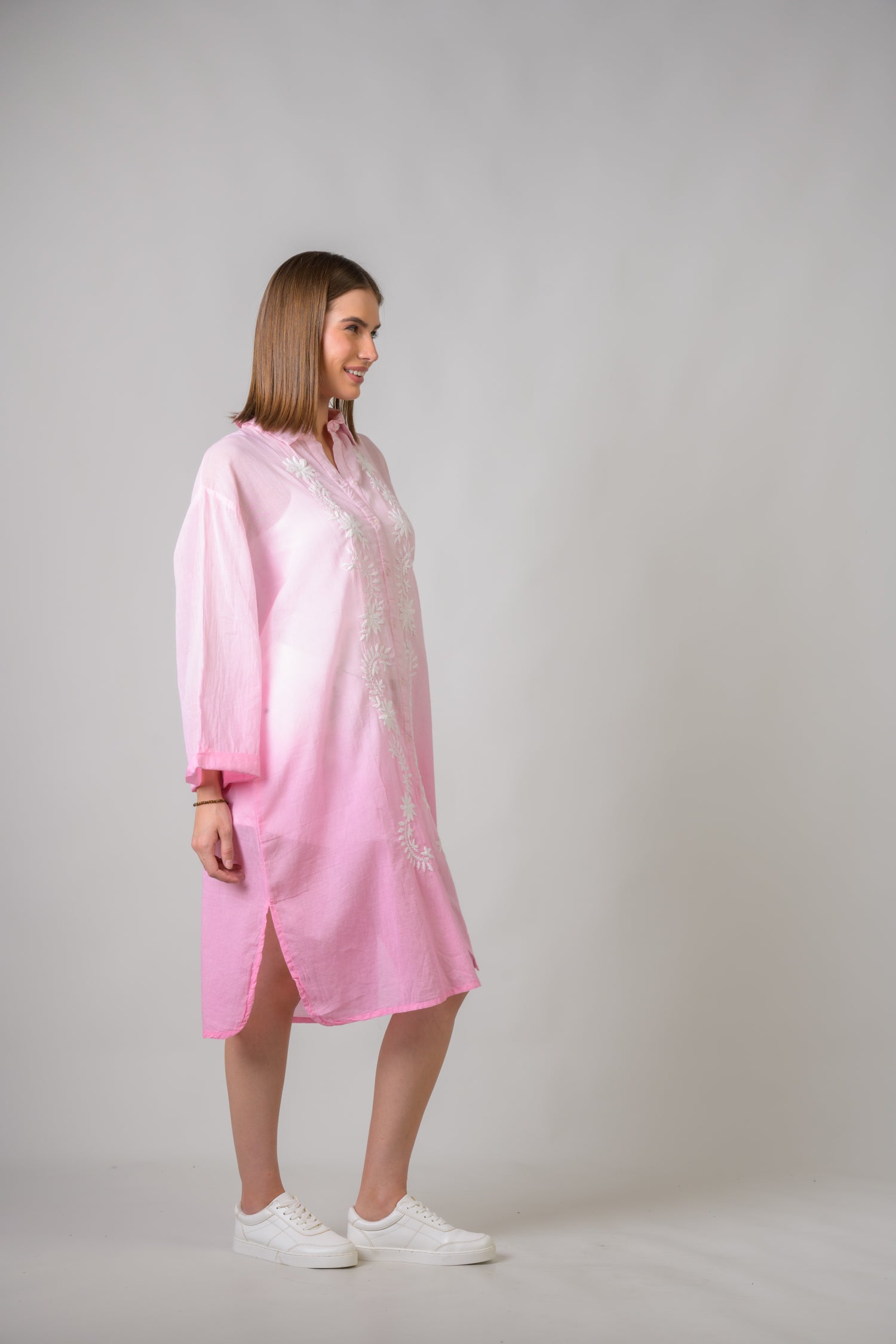 Laurels Embroidered Long Sleeve Button Down Dress - Pink