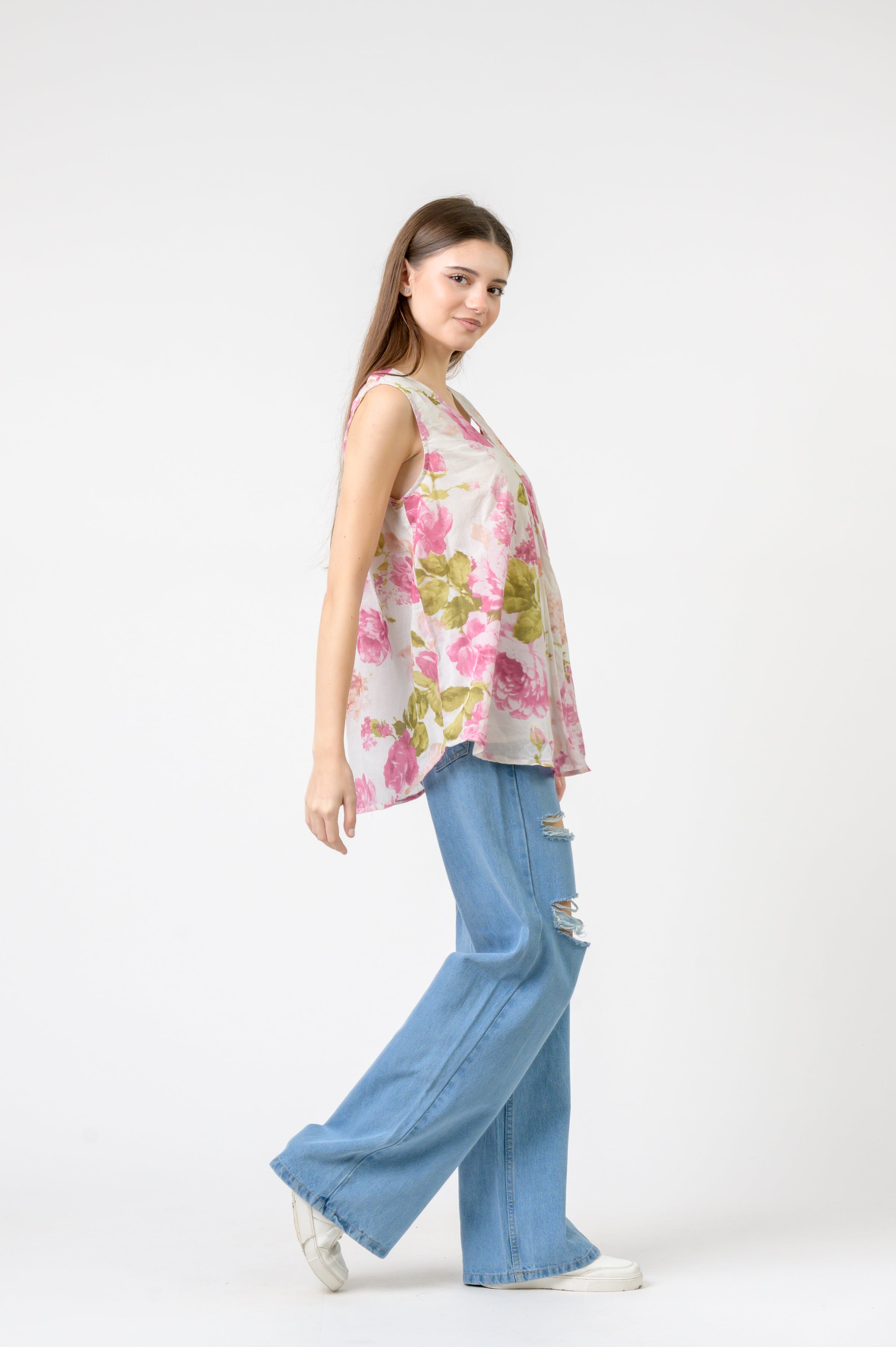 Rose Pattern Sleeveless Top
