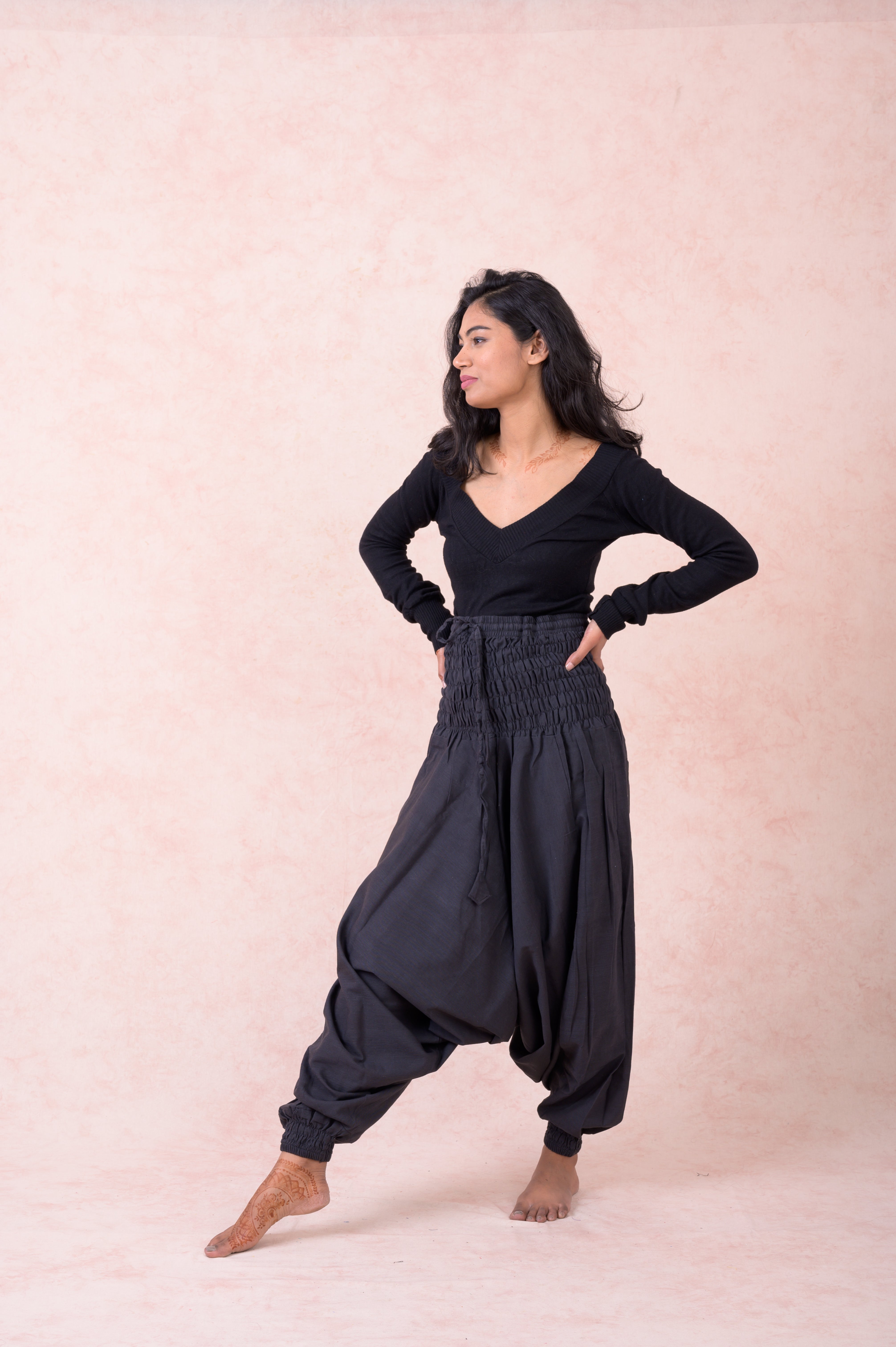 Rhea Solid Tie-Waist Pants