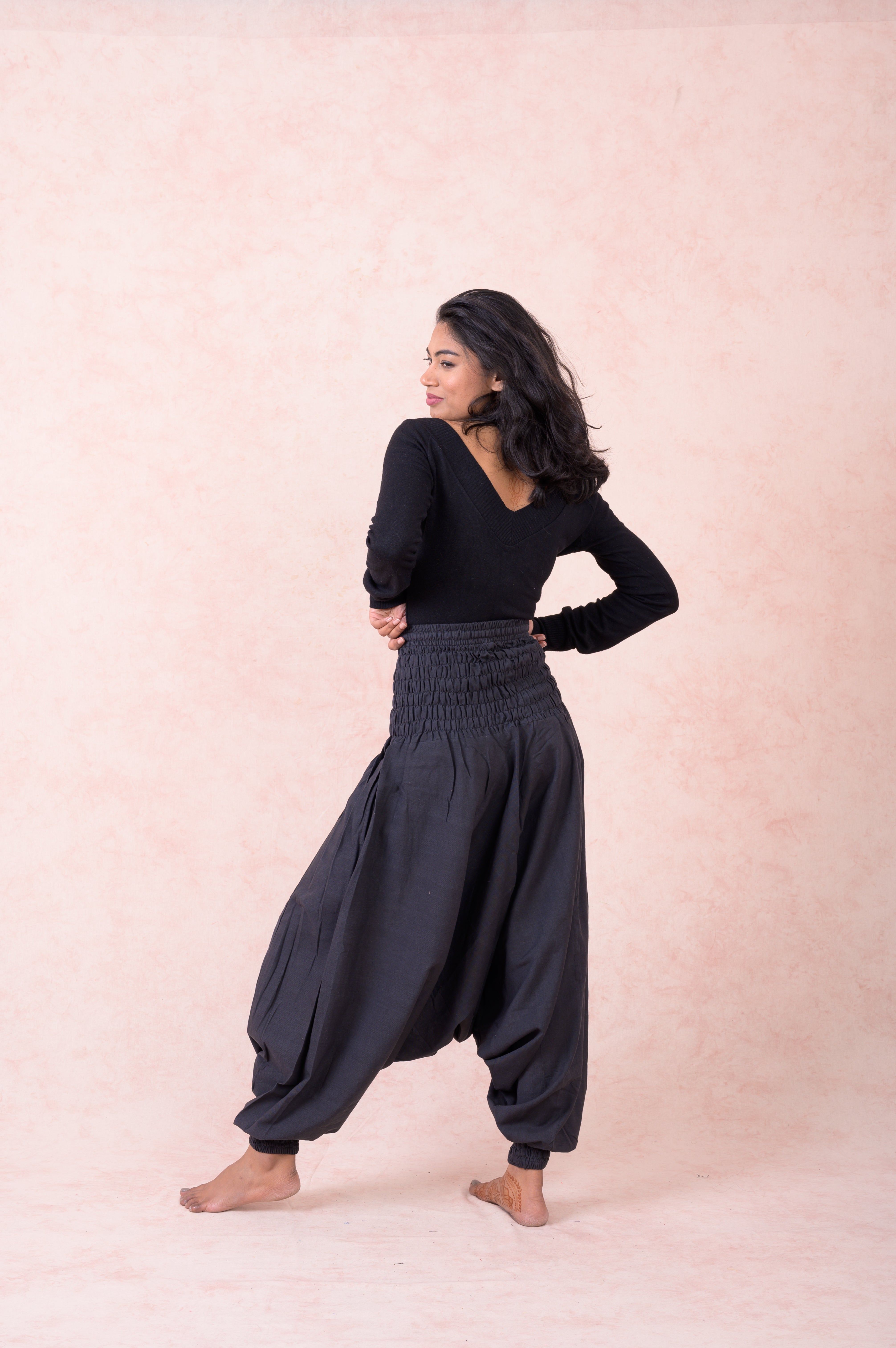 Rhea Solid Tie-Waist Pants