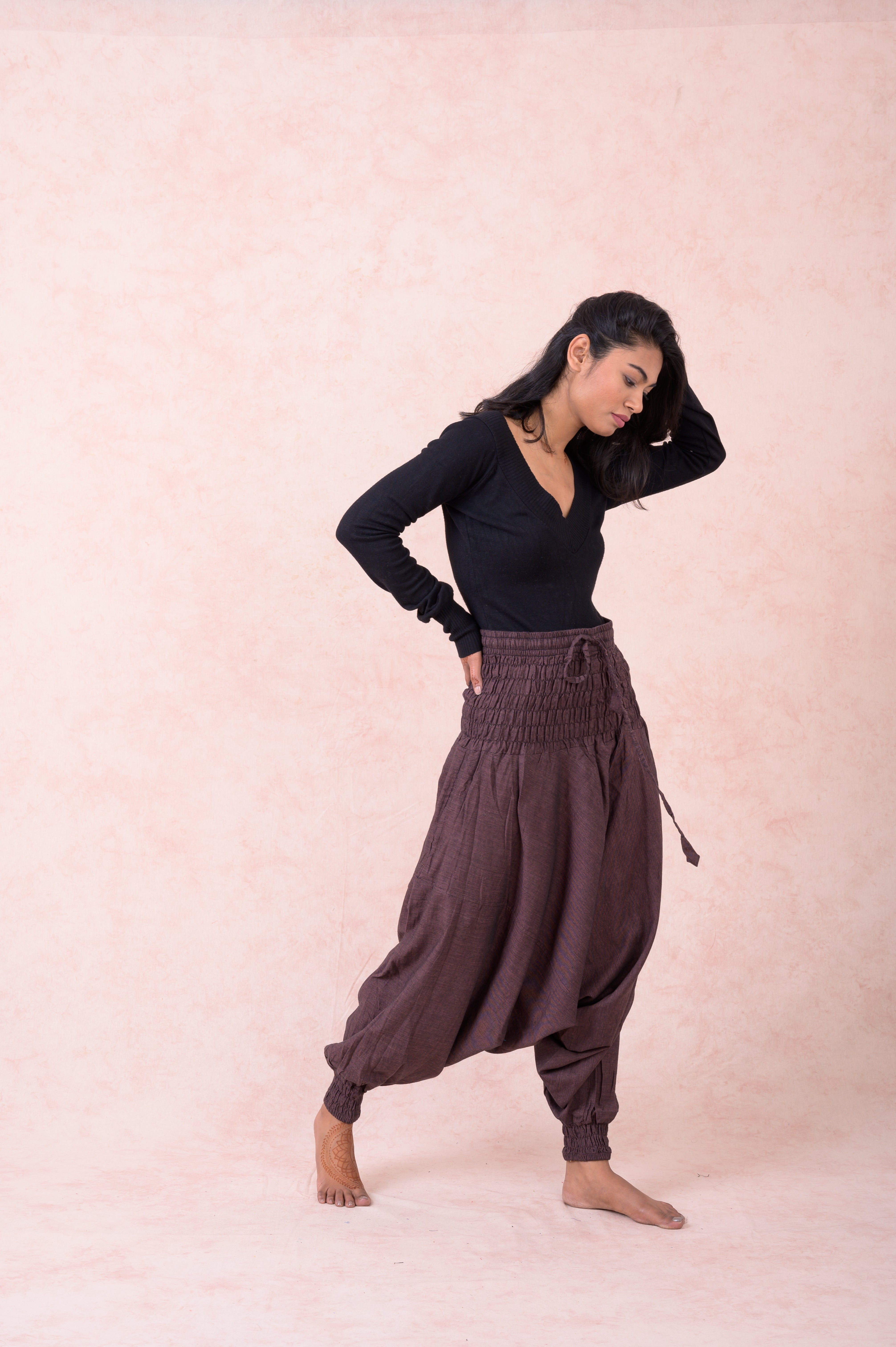 Rhea Solid Tie-Waist Pants