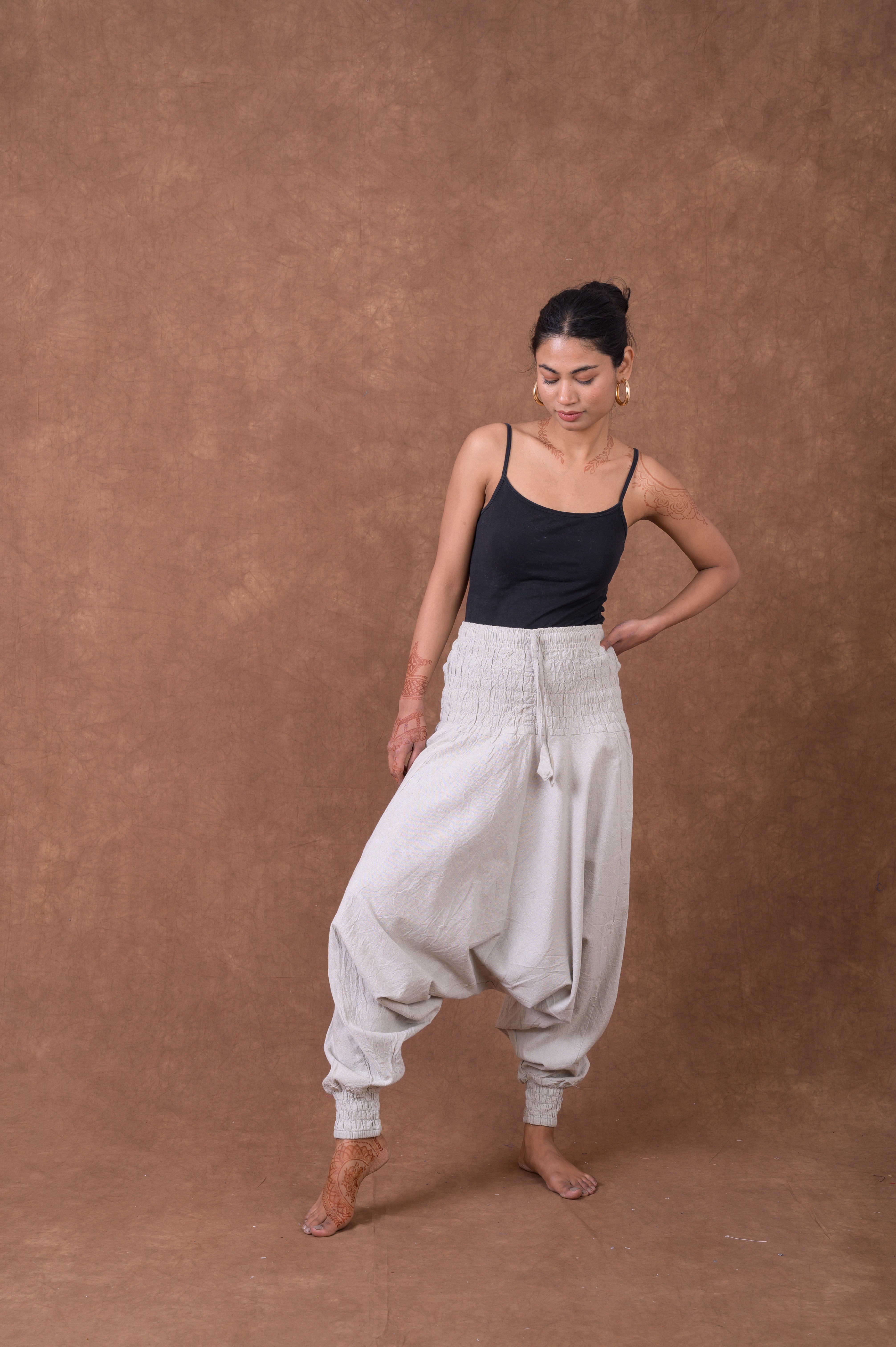 Rhea Solid Tie-Waist Pants