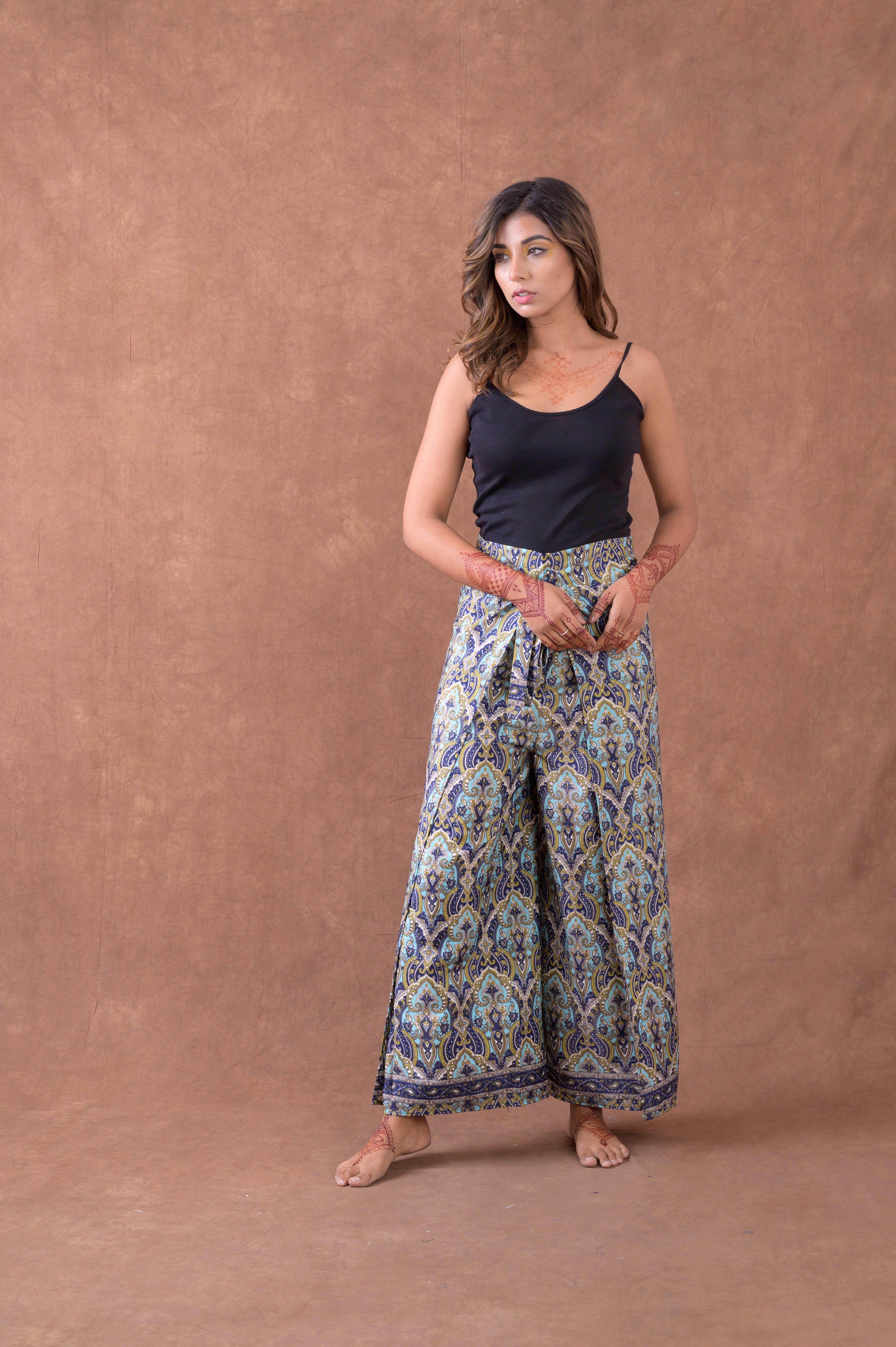 Rhea Printed Front Knot Pants