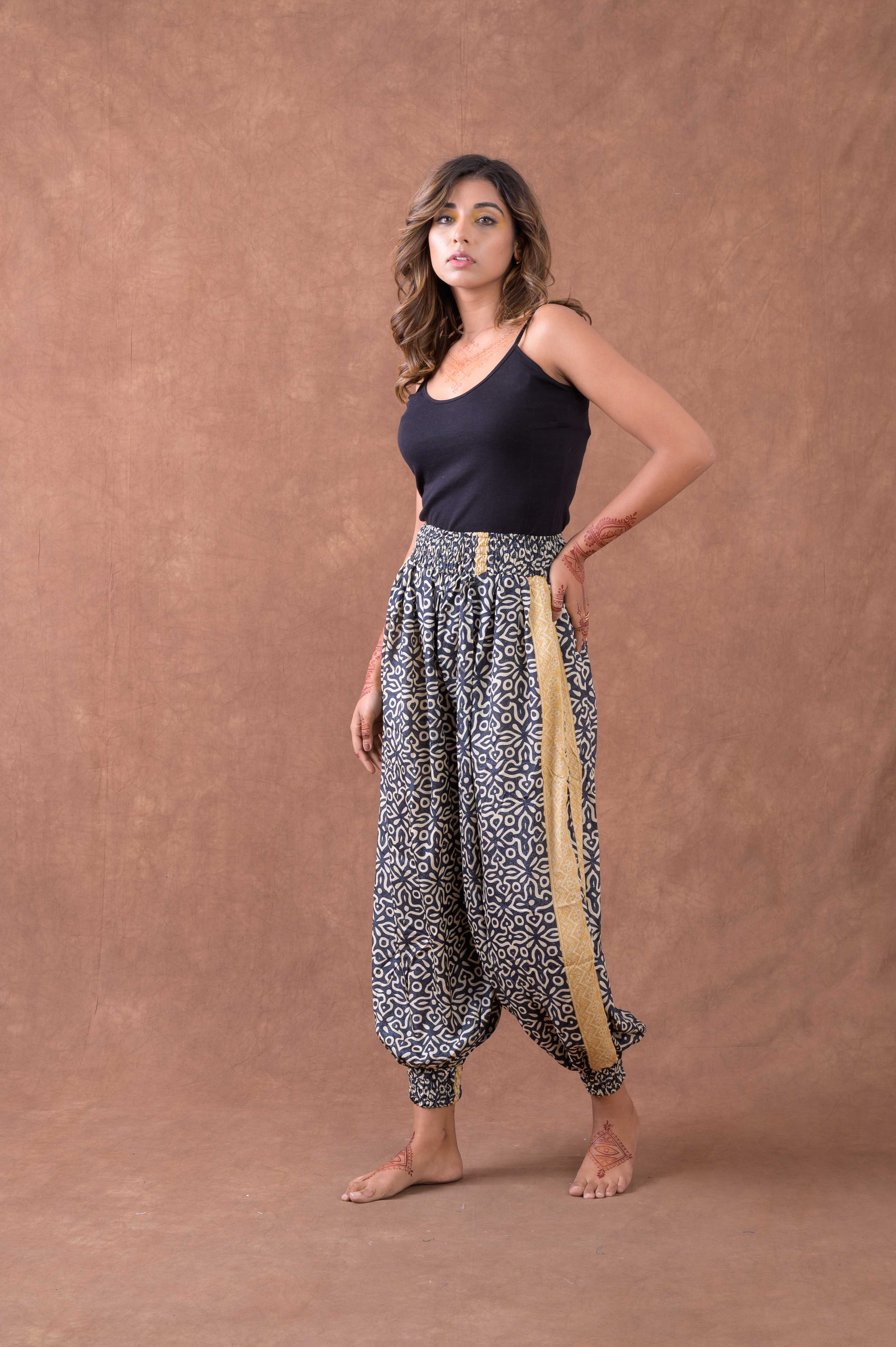 Solid Front Knot Pants