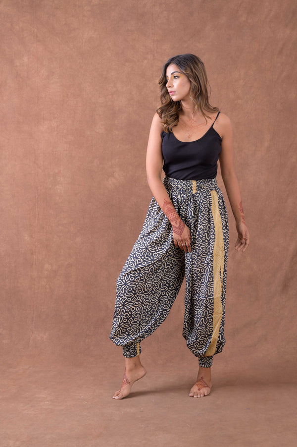 Solid Front Knot Pants