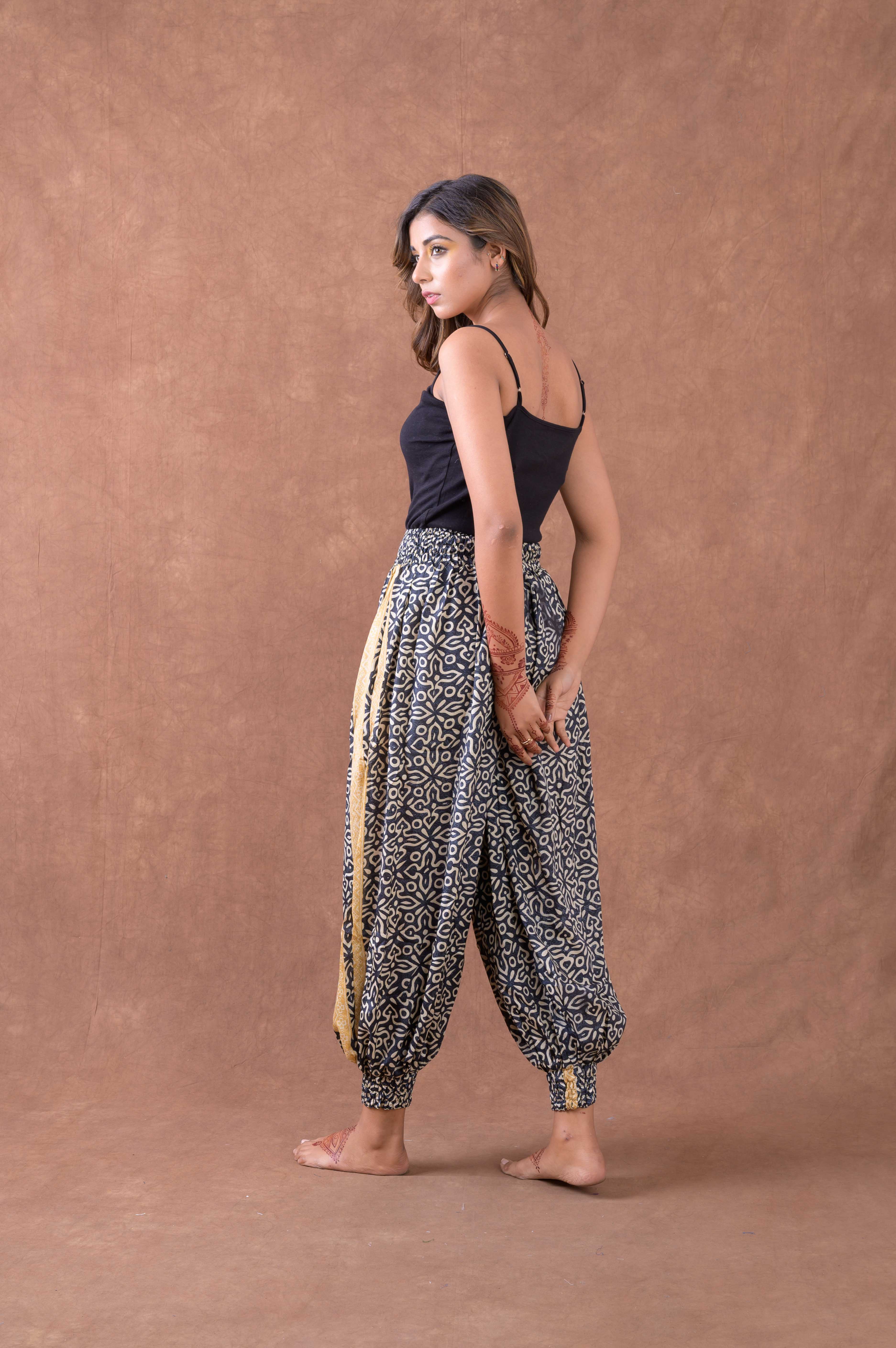 Solid Front Knot Pants