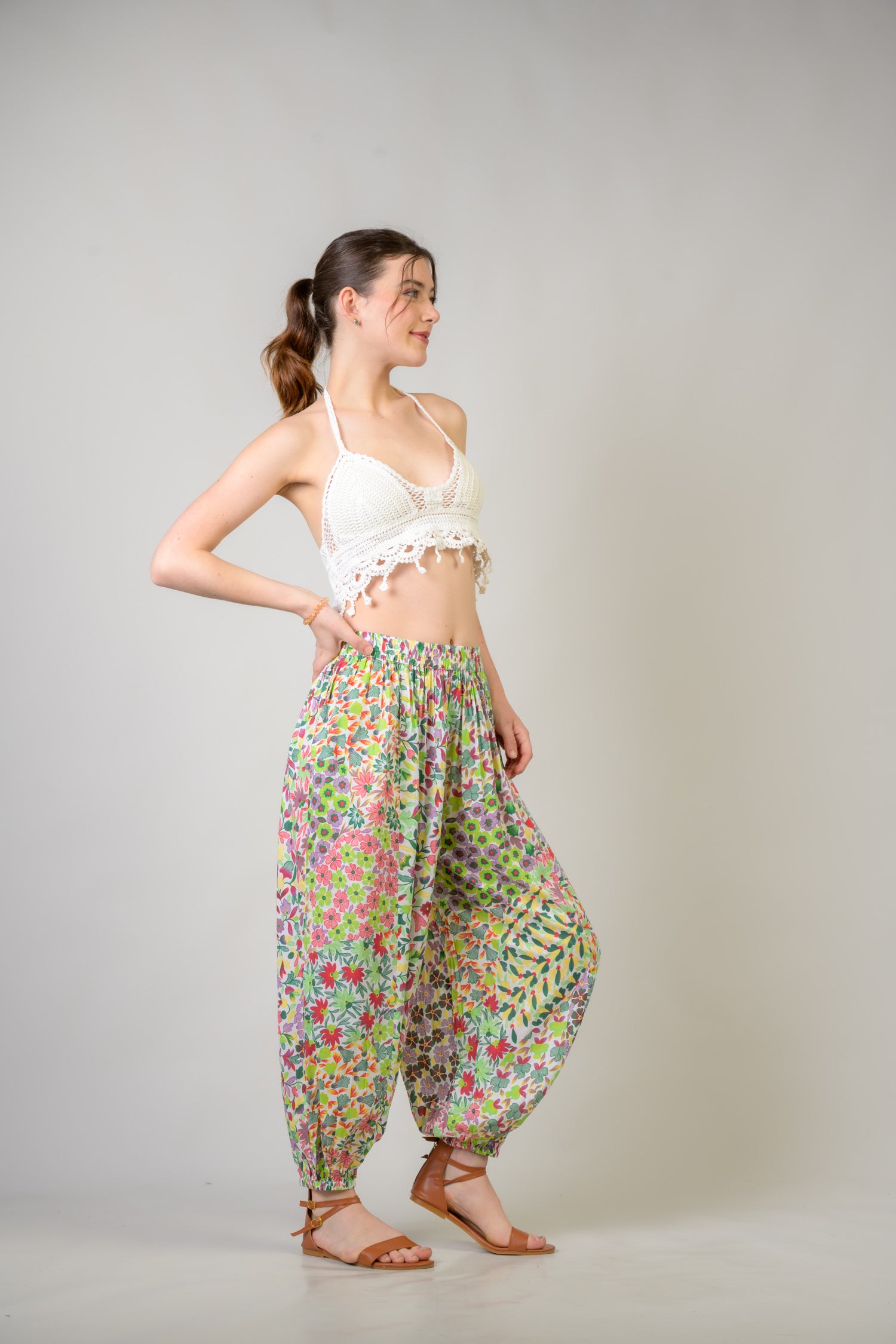 Rhea Flower Garden Pants Green / Small