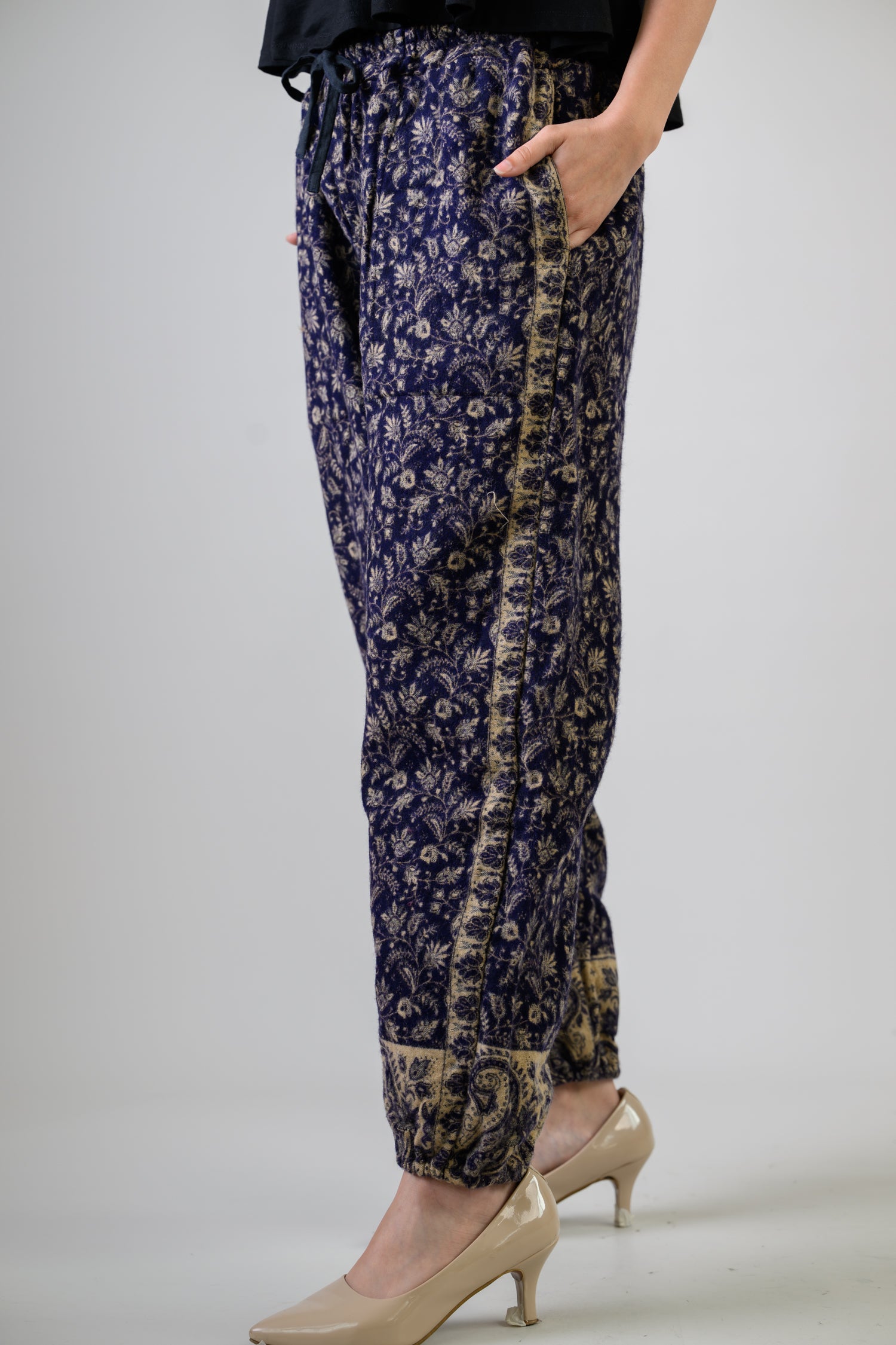 Rhea Playful Paisley Pants