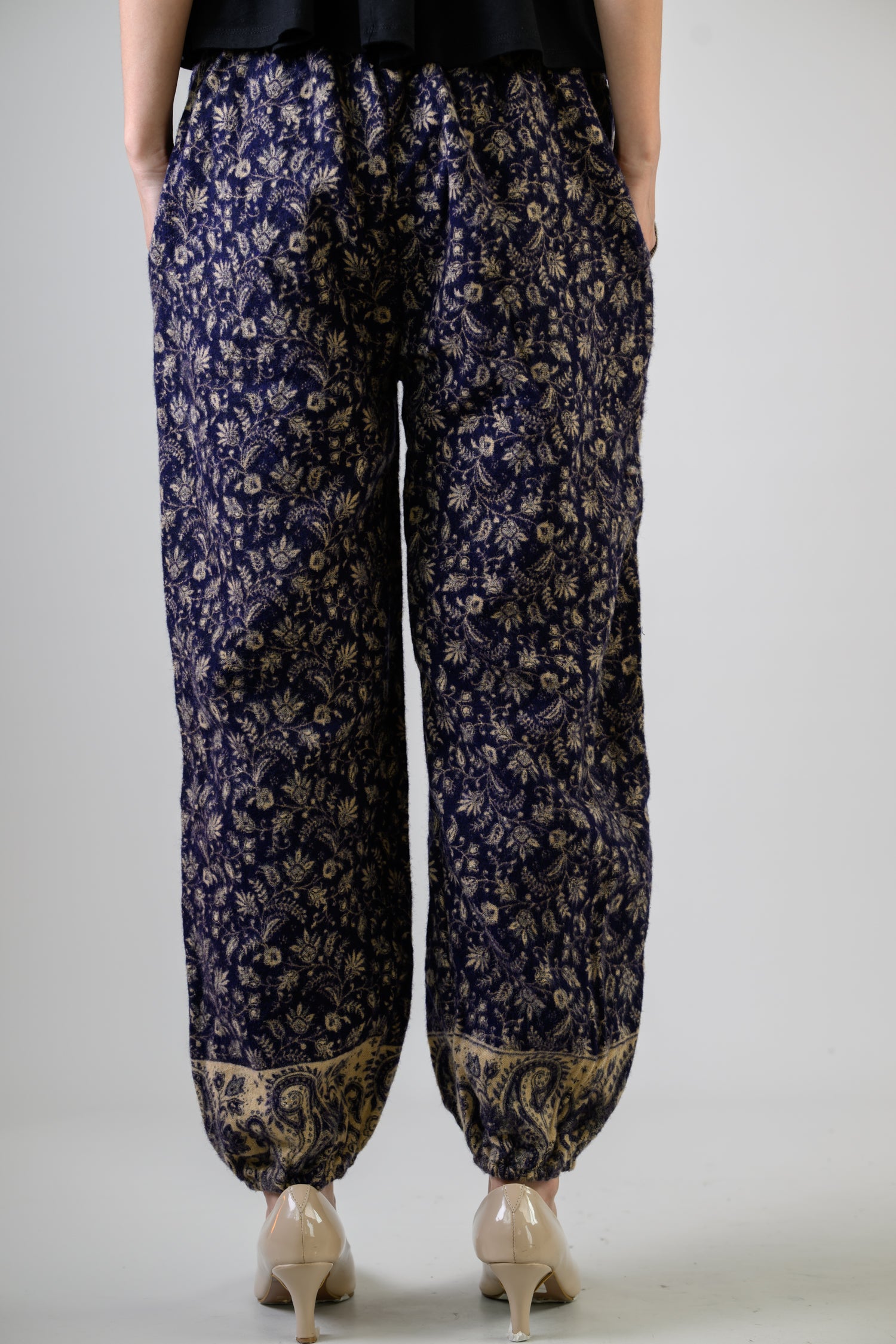Rhea Playful Paisley Pants