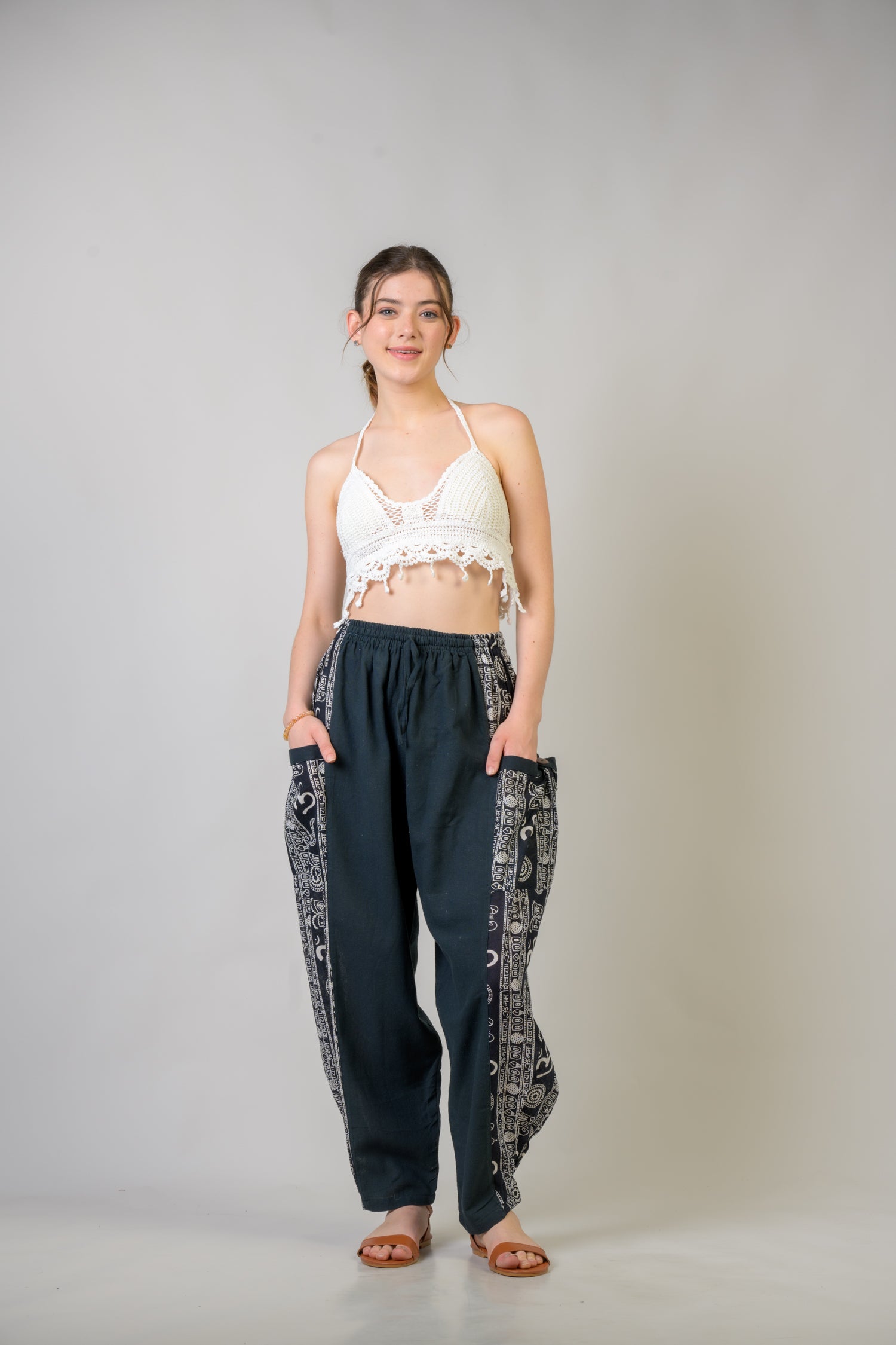 Rhea Eloquent Pattern Trousers Black / One Size